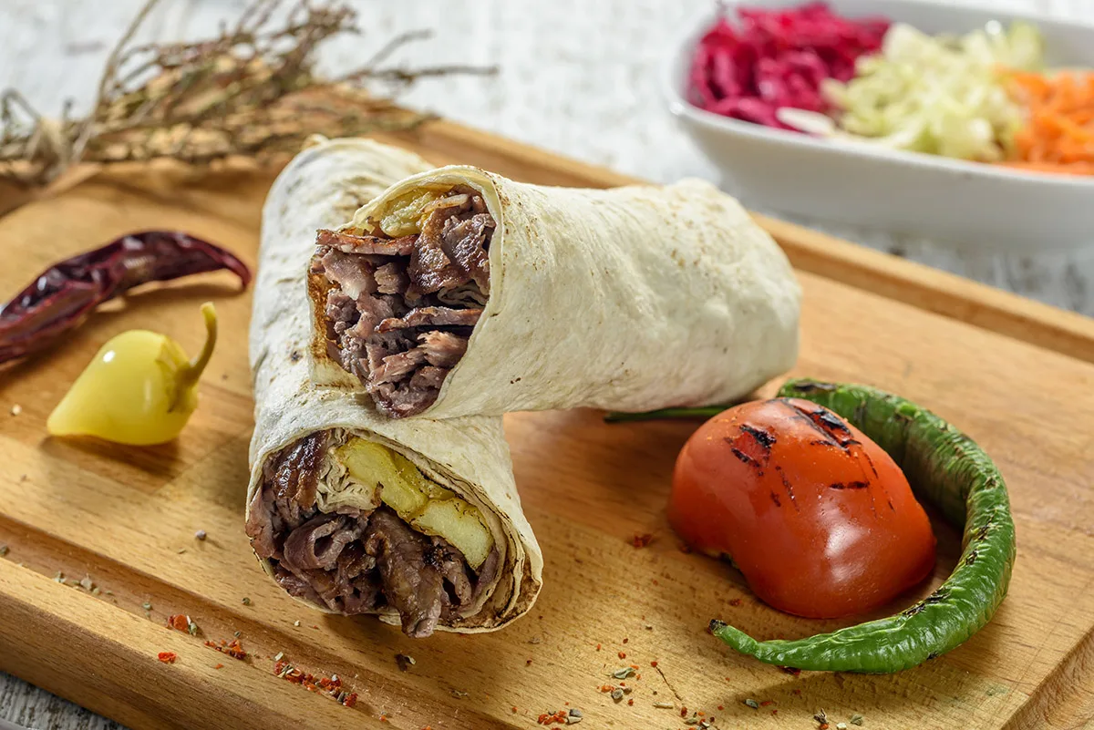 Et Döner Dürüm / Дюрюм с мясным донером